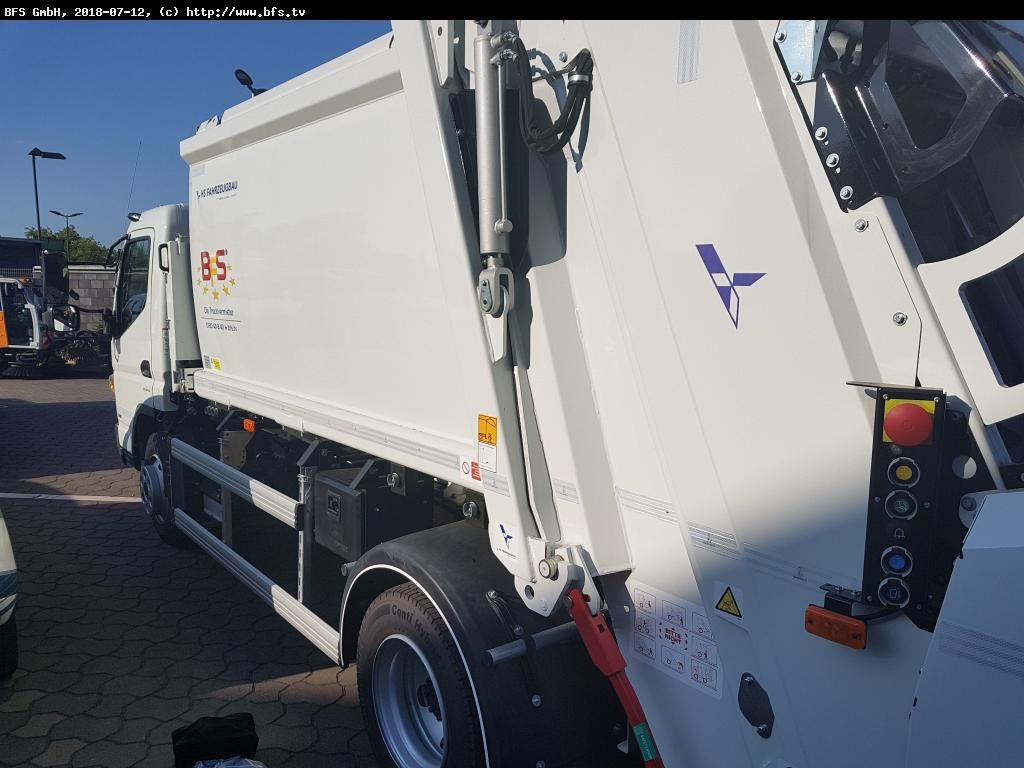 FUSO Canter 9C18 AMT 4x2 HS HL 8,5 t Olympus M - Benne à ordures ménagères: photos 3 FUSO Canter 9C18 AMT 4x2 HS HL 8,5 t Olympus M - Benne à ordures ménagères: photos 3