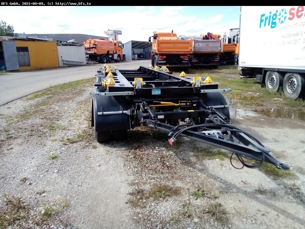 Hüffermann Vario-Carrier HMA 2424 ZB 3-Achs für Absetzmulde - Remorque ampliroll/ Multibenne: photos 1 Hüffermann Vario-Carrier HMA 2424 ZB 3-Achs für Absetzmulde - Remorque ampliroll/ Multibenne: photos 1