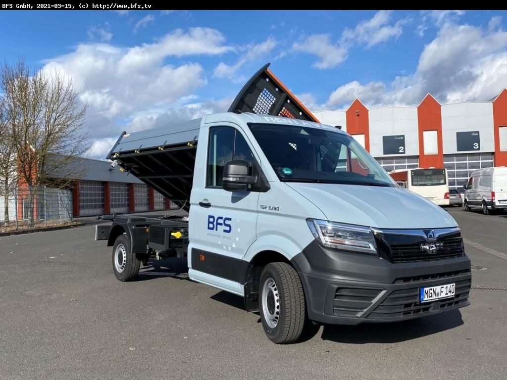 MAN TGE 3.180 4x2 F SB Dreiseitenkipper - Utilitaire benne: photos 2 MAN TGE 3.180 4x2 F SB Dreiseitenkipper - Utilitaire benne: photos 2