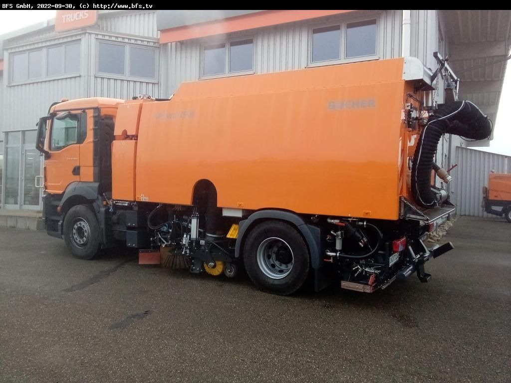 MAN TGS 18.360 4x2 BL BEAM S9000 beids. WK HD Heckab - Balayeuse de voirie: photos 3 MAN TGS 18.360 4x2 BL BEAM S9000 beids. WK HD Heckab - Balayeuse de voirie: photos 3