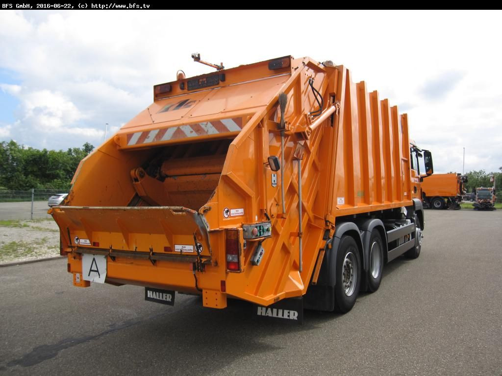 MAN TGS 28.320 6x2-4 BL Sperrmüll Haller M21 x1 C oh - Benne à ordures ménagères: photos 2 MAN TGS 28.320 6x2-4 BL Sperrmüll Haller M21 x1 C oh - Benne à ordures ménagères: photos 2