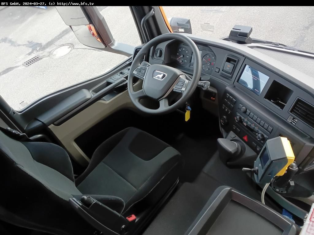 MAN TGS (TG3) 28.510 6x4-4 BL CH WiDi Fassi 15mt - Camion benne: photos 4 MAN TGS (TG3) 28.510 6x4-4 BL CH WiDi Fassi 15mt - Camion benne: photos 4