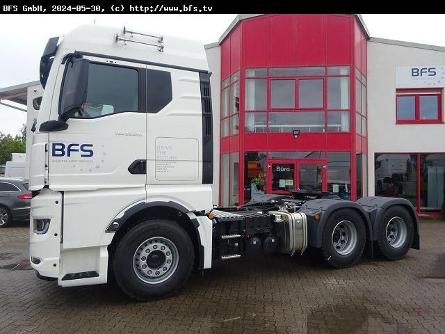 MAN TGX (TG3) 33.520 6x4 BL SA Kipphydraulik 6x4 - Tracteur routier: photos 2 MAN TGX (TG3) 33.520 6x4 BL SA Kipphydraulik 6x4 - Tracteur routier: photos 2