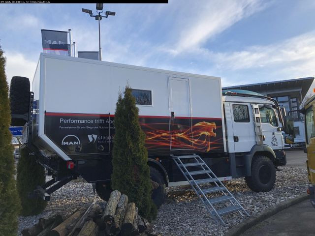 MAN TGM 13.290 4x4 BL Action 4X4 DoKa Spezialmobil MAN TGM 13.290 4x4 BL Action 4X4 DoKa Spezialmobil - Véhicule de voirie/ Spécial, Camion: photos 2 MAN TGM 13.290 4x4 BL Action 4X4 DoKa Spezialmobil MAN TGM 13.290 4x4 BL Action 4X4 DoKa Spezialmobil - Véhicule de voirie/ Spécial, Camion: photos 2