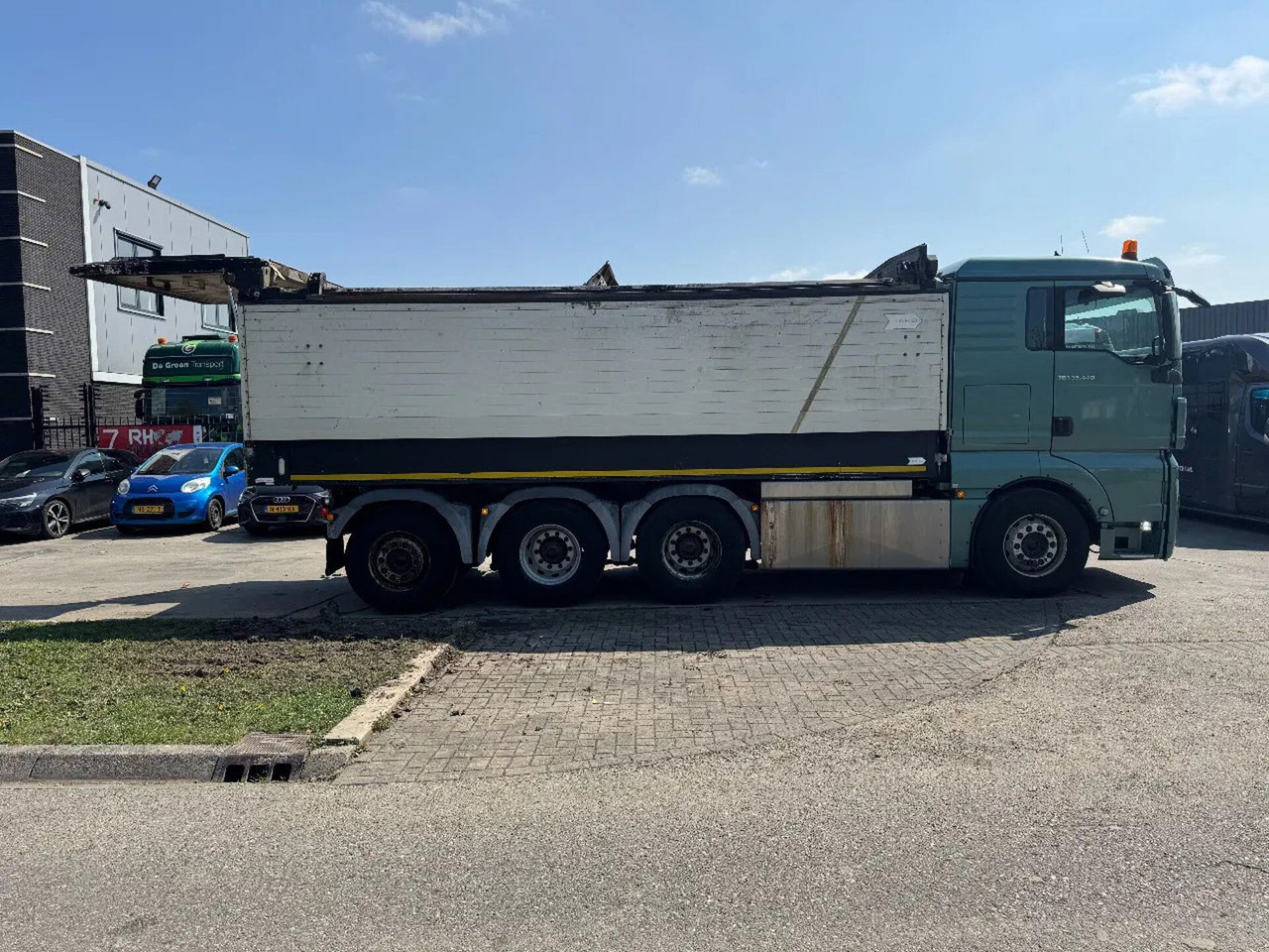 MAN TGX 35.500 8X4 VAKO BANDLOSSER - Camion: photos 4 MAN TGX 35.500 8X4 VAKO BANDLOSSER - Camion: photos 4