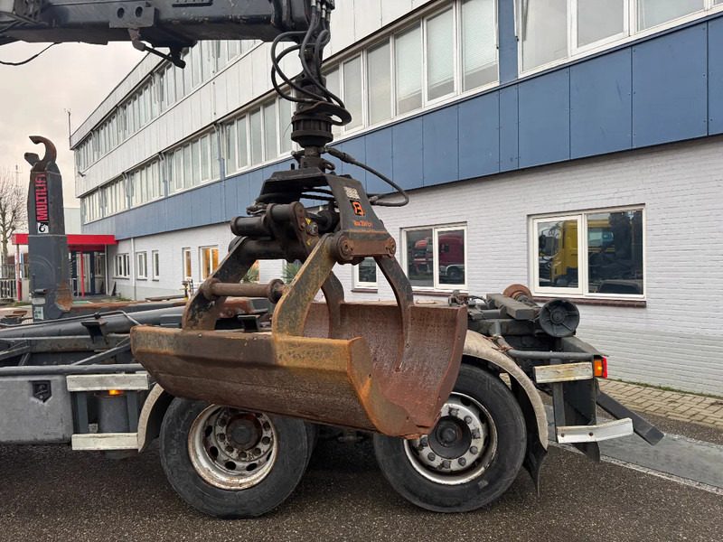 DAF CF 75.310 6X2 EURO 5 HMF 1244 Z2 + REMOTE + HIAB 17T HOOK - Camion ampliroll, Camion grue: photos 4 DAF CF 75.310 6X2 EURO 5 HMF 1244 Z2 + REMOTE + HIAB 17T HOOK - Camion ampliroll, Camion grue: photos 4