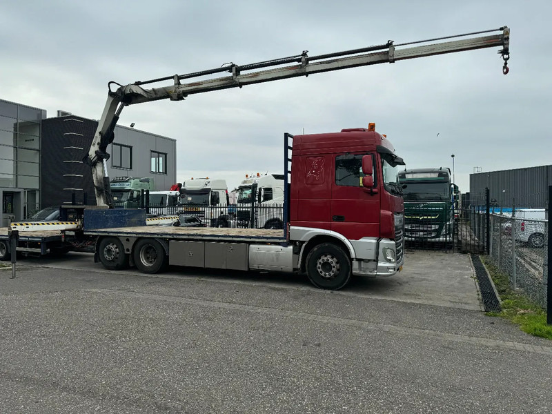 DAF XF 510 6X2 EURO 6 + HIAB 166 HI PRO + REMOTE CONTROL - Camion plateau, Camion grue: photos 3 DAF XF 510 6X2 EURO 6 + HIAB 166 HI PRO + REMOTE CONTROL - Camion plateau, Camion grue: photos 3