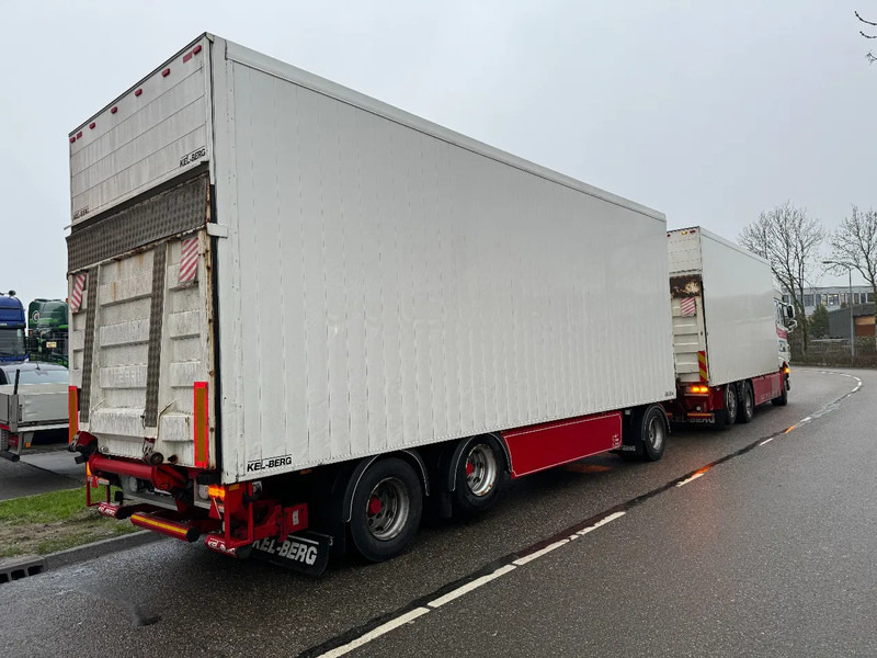 DAF XF 510 6X2 + KELBERG HANGER EURO 6 ZEPRO + REMOTE RETARDER - Camion fourgon: photos 4 DAF XF 510 6X2 + KELBERG HANGER EURO 6 ZEPRO + REMOTE RETARDER - Camion fourgon: photos 4