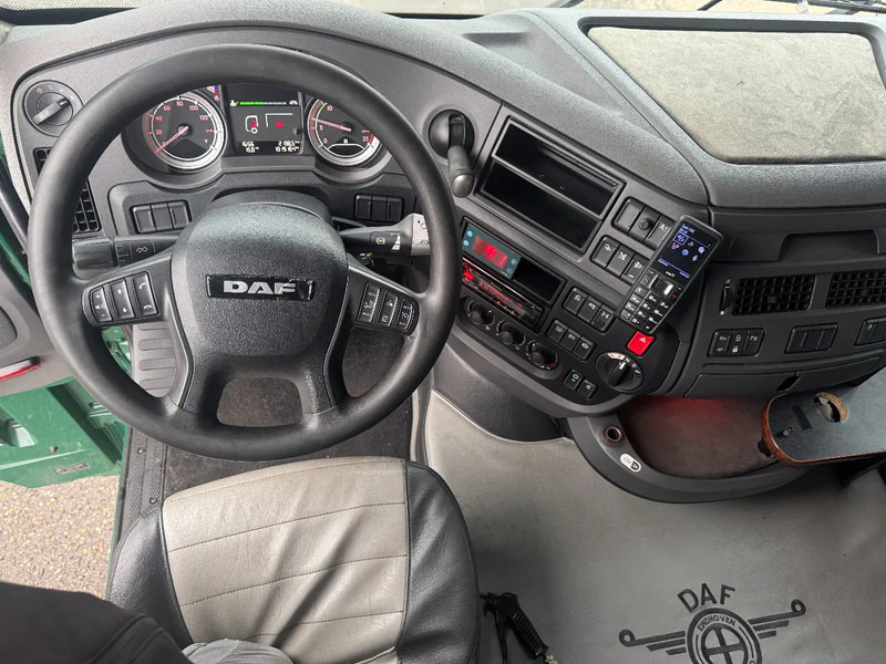 Camion porte-conteneur/ Caisse mobile DAF XF 510 8X2 EURO 6 RETARDER TÜV TILL 08-2026: photos 12 Camion porte-conteneur/ Caisse mobile DAF XF 510 8X2 EURO 6 RETARDER TÜV TILL 08-2026: photos 12