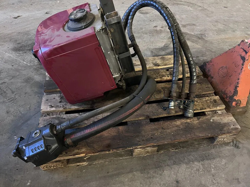 Diversen GARDNER DENVER COMPRESSOR + OMFT PTO - Moteur et pièces pour Camion: photos 2 Diversen GARDNER DENVER COMPRESSOR + OMFT PTO - Moteur et pièces pour Camion: photos 2