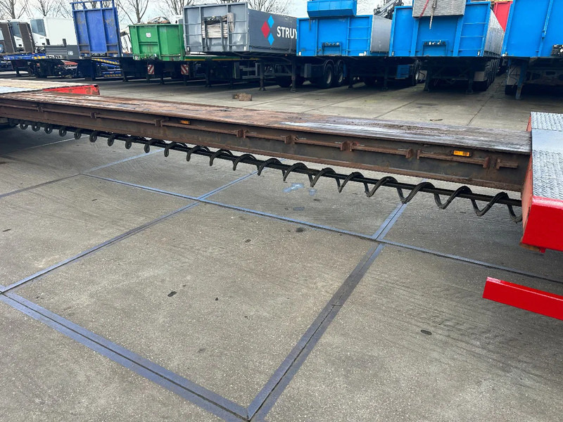 Faymonville STN--4AU LAST 2 AXLE STEERING, 6,3 M EXTENDABLE - Semi-remorque surbaissé: photos 2 Faymonville STN--4AU LAST 2 AXLE STEERING, 6,3 M EXTENDABLE - Semi-remorque surbaissé: photos 2