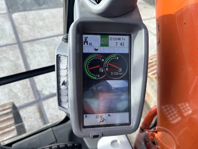 Hitachi ZX350LC-5B CE - Pelle sur chenille: photos 4 Hitachi ZX350LC-5B CE - Pelle sur chenille: photos 4