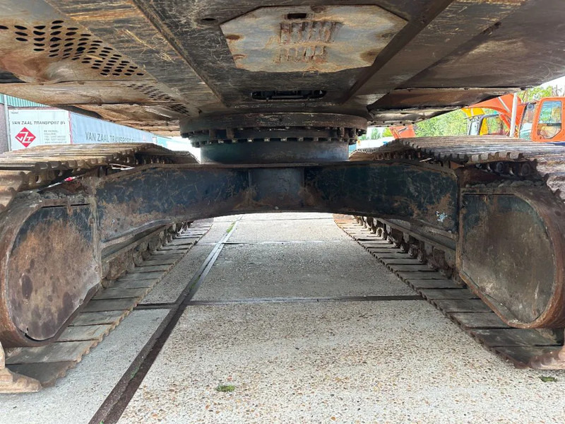 Hitachi ZX350LC-5B CE - Pelle sur chenille: photos 2 Hitachi ZX350LC-5B CE - Pelle sur chenille: photos 2