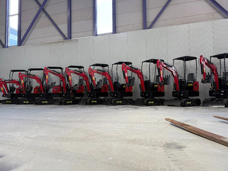 JPC HT12 - NEW AND UNUSED! - Mini pelle: photos 3 JPC HT12 - NEW AND UNUSED! - Mini pelle: photos 3