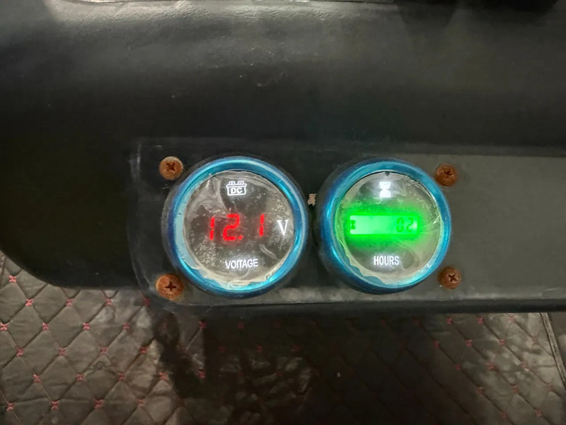 JPC HT12 - NEW AND UNUSED! - Mini pelle: photos 5 JPC HT12 - NEW AND UNUSED! - Mini pelle: photos 5