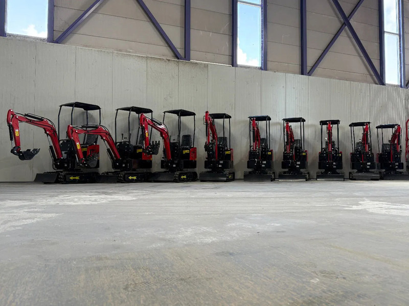 JPC HT12 - NEW AND UNUSED! - Mini pelle: photos 3 JPC HT12 - NEW AND UNUSED! - Mini pelle: photos 3