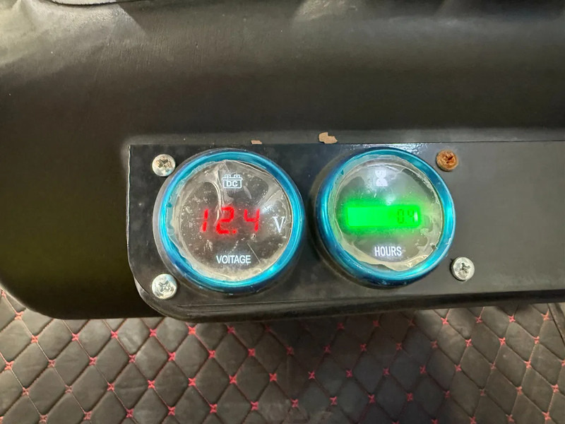 JPC HT12 - NEW AND UNUSED! - Mini pelle: photos 5 JPC HT12 - NEW AND UNUSED! - Mini pelle: photos 5