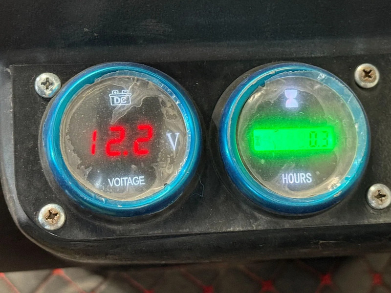 JPC HT12 - NEW AND UNUSED! - Mini pelle: photos 5 JPC HT12 - NEW AND UNUSED! - Mini pelle: photos 5