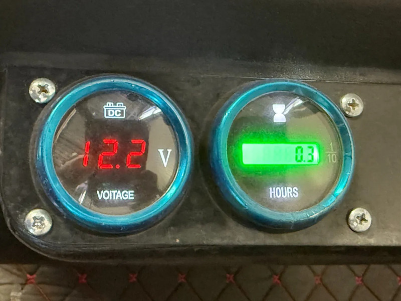 JPC HT12 - NEW AND UNUSED! - Mini pelle: photos 5 JPC HT12 - NEW AND UNUSED! - Mini pelle: photos 5