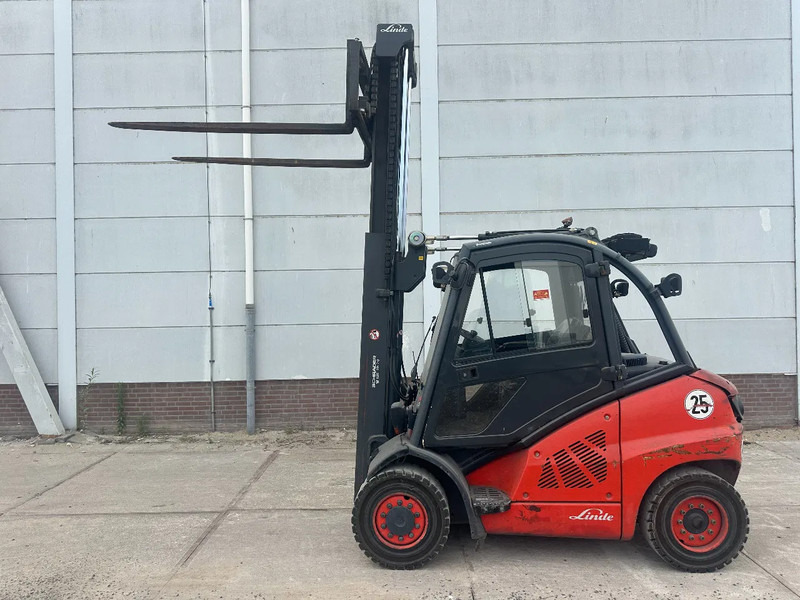 Linde H40D - Chariot élévateur diesel: photos 1 Linde H40D - Chariot élévateur diesel: photos 1