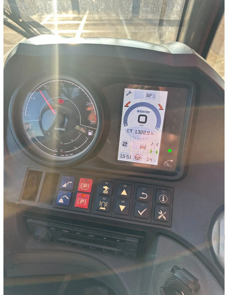 Manitou MT1335h EASY 75D, AUXILIARY HYDRAULIC PLUMBING, - Chariot télescopique: photos 5 Manitou MT1335h EASY 75D, AUXILIARY HYDRAULIC PLUMBING, - Chariot télescopique: photos 5