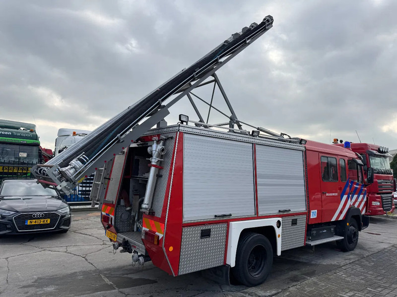 Mercedes-Benz 1117 - FULL EQUIPMENT INCLUDED FIRE TRUCK + LADDERLIFT + TÜV 12-2025 - Camion de pompier: photos 4 Mercedes-Benz 1117 - FULL EQUIPMENT INCLUDED FIRE TRUCK + LADDERLIFT + TÜV 12-2025 - Camion de pompier: photos 4