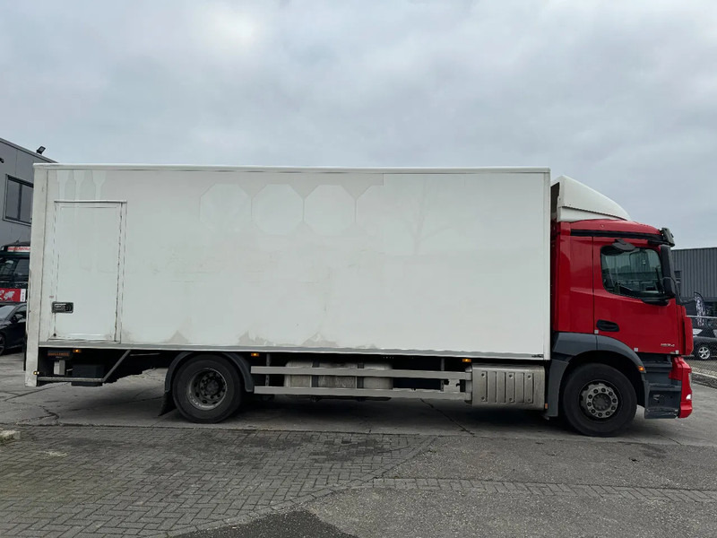 Mercedes-Benz Antos 1924 - 4 UNITS! - 4X2 + EURO 6 + DHOLLANDIA LIFT - Camion fourgon: photos 4 Mercedes-Benz Antos 1924 - 4 UNITS! - 4X2 + EURO 6 + DHOLLANDIA LIFT - Camion fourgon: photos 4