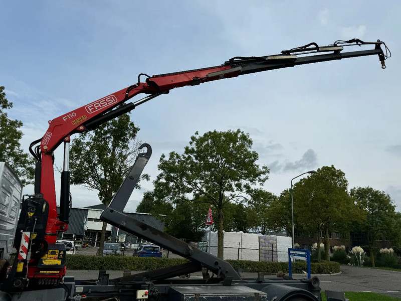 Mercedes-Benz Atego 1923 + 2011 FASSI F110 + 2011 VDS HOOKLIFT - Camion grue: photos 5 Mercedes-Benz Atego 1923 + 2011 FASSI F110 + 2011 VDS HOOKLIFT - Camion grue: photos 5