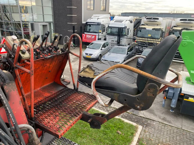 Semi-remorque plateau Orthaus 2 ASSIGE STEERING AXEL MKG HLK 330 VG CRANE: photos 13