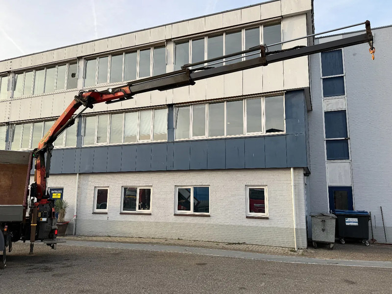 Scania G370 4X4 EURO 6 + 3-SIDE TIPPER + PALFINGER PK9002 + REMOTE - Camion benne, Camion grue: photos 4 Scania G370 4X4 EURO 6 + 3-SIDE TIPPER + PALFINGER PK9002 + REMOTE - Camion benne, Camion grue: photos 4