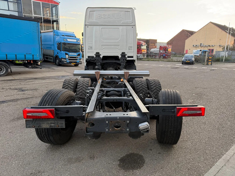 Scania R500 NGS 6X2 - ONLY 205.204 KM + STEERING & LIFTING AXLE - Châssis cabine: photos 5 Scania R500 NGS 6X2 - ONLY 205.204 KM + STEERING & LIFTING AXLE - Châssis cabine: photos 5