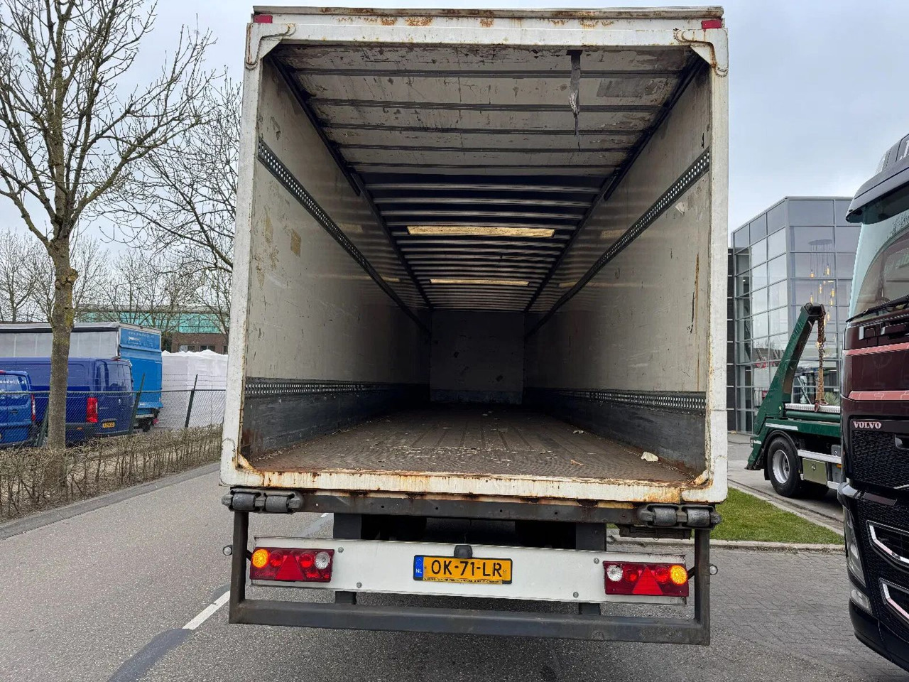 System Trailer TRAILERS PRSH18 - 2 AXLE BPW - Semi-remorque fourgon: photos 3 System Trailer TRAILERS PRSH18 - 2 AXLE BPW - Semi-remorque fourgon: photos 3