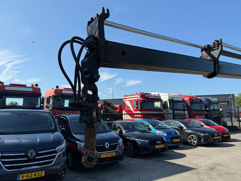 DAF CF 440 6X2 EURO 6 + HMF 3220-K5 REMOTE 5E & 6E FUNCTIE - Tracteur routier: photos 5 DAF CF 440 6X2 EURO 6 + HMF 3220-K5 REMOTE 5E & 6E FUNCTIE - Tracteur routier: photos 5