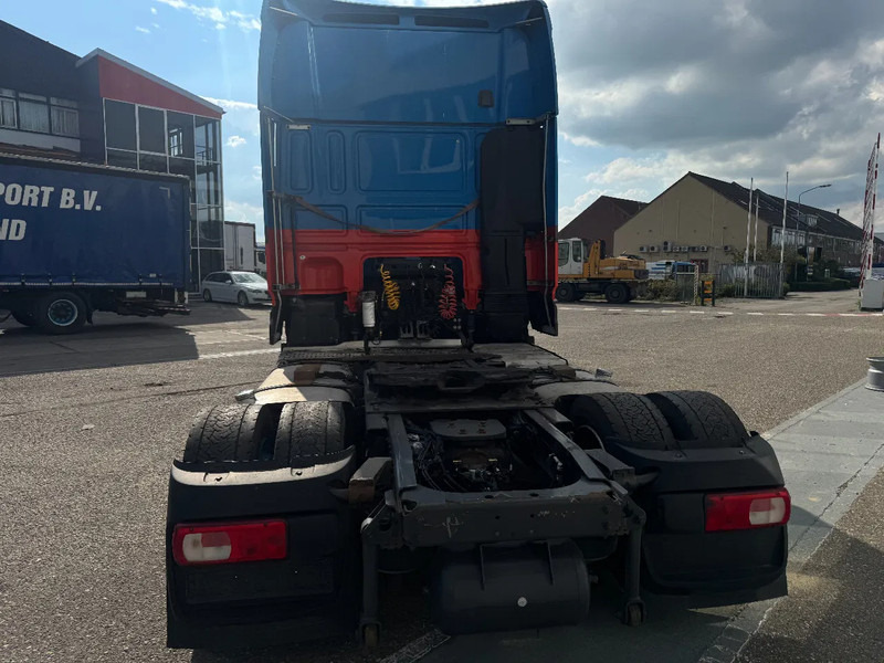 DAF XF 440 4X2 EURO 6 LOW DECK - Tracteur routier: photos 4 DAF XF 440 4X2 EURO 6 LOW DECK - Tracteur routier: photos 4