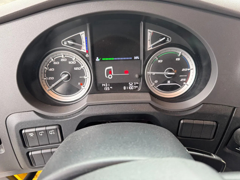 Tracteur routier DAF XF 450 4X2 EURO 6 RETARDER DOUBLE TANK: photos 12