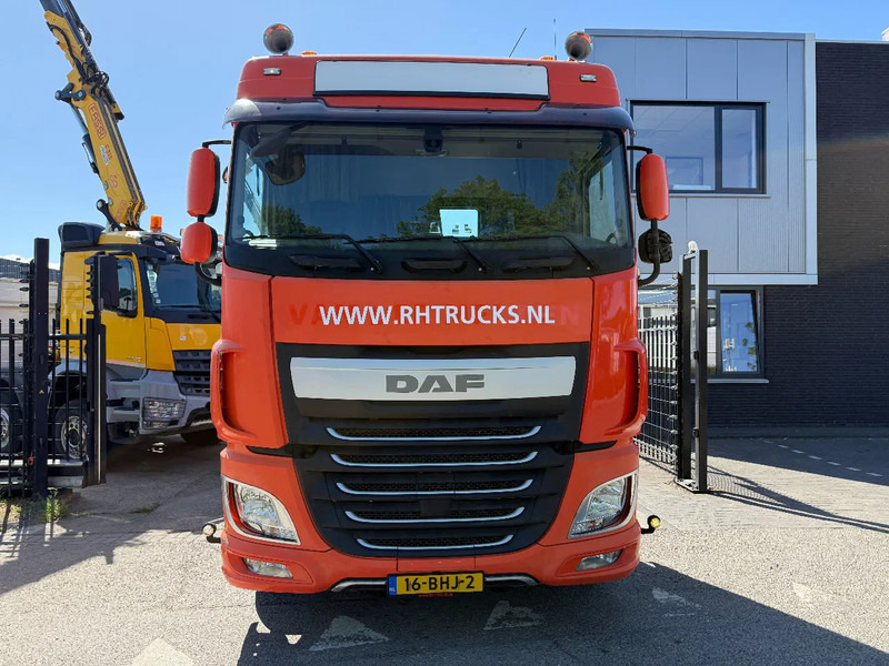 DAF XF 460 6X2 EURO 6 - ONLY 641.670 KM - Tracteur routier: photos 3 DAF XF 460 6X2 EURO 6 - ONLY 641.670 KM - Tracteur routier: photos 3