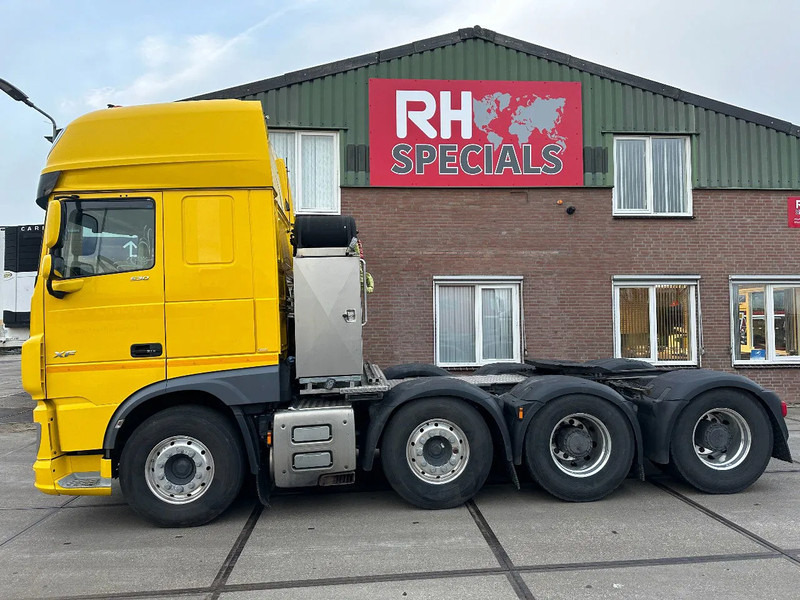 DAF XF 530 8X4 140 TON 384000 KM - Tracteur routier: photos 1 DAF XF 530 8X4 140 TON 384000 KM - Tracteur routier: photos 1