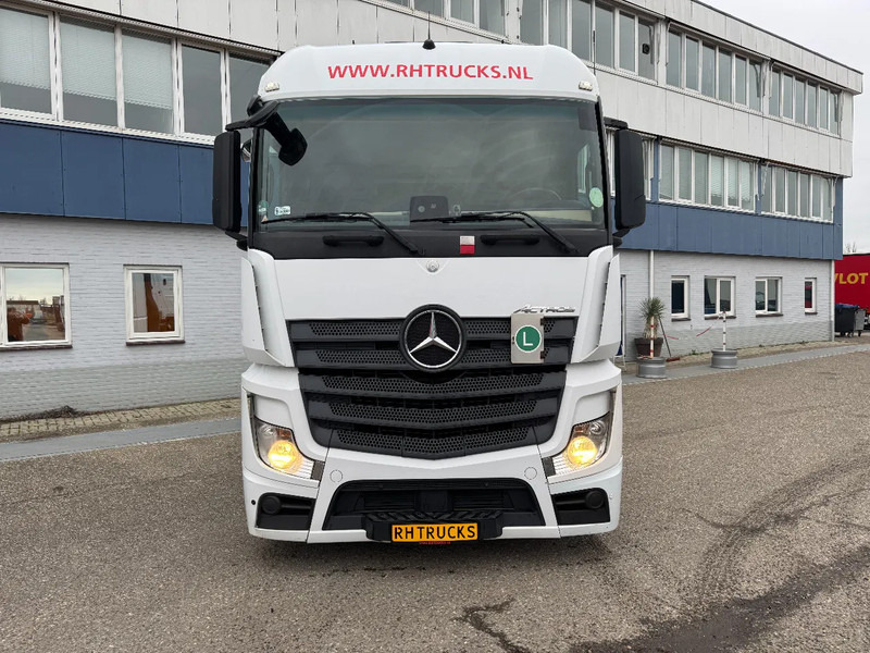 Mercedes-Benz Actros 1842 4X2 EURO 6 MEGA DOUBLE TANK - Tracteur routier: photos 2 Mercedes-Benz Actros 1842 4X2 EURO 6 MEGA DOUBLE TANK - Tracteur routier: photos 2