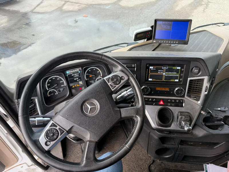 Tracteur routier Mercedes-Benz Arocs 2553 6X4H + TIPPER HYDRAULICS: photos 16 Tracteur routier Mercedes-Benz Arocs 2553 6X4H + TIPPER HYDRAULICS: photos 16