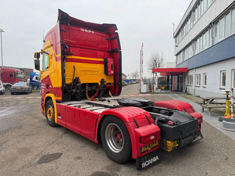 Tracteur routier Scania R450 4X2 EURO 6 ADR SKIRTS DOUBLE TANK: photos 7 Tracteur routier Scania R450 4X2 EURO 6 ADR SKIRTS DOUBLE TANK: photos 7