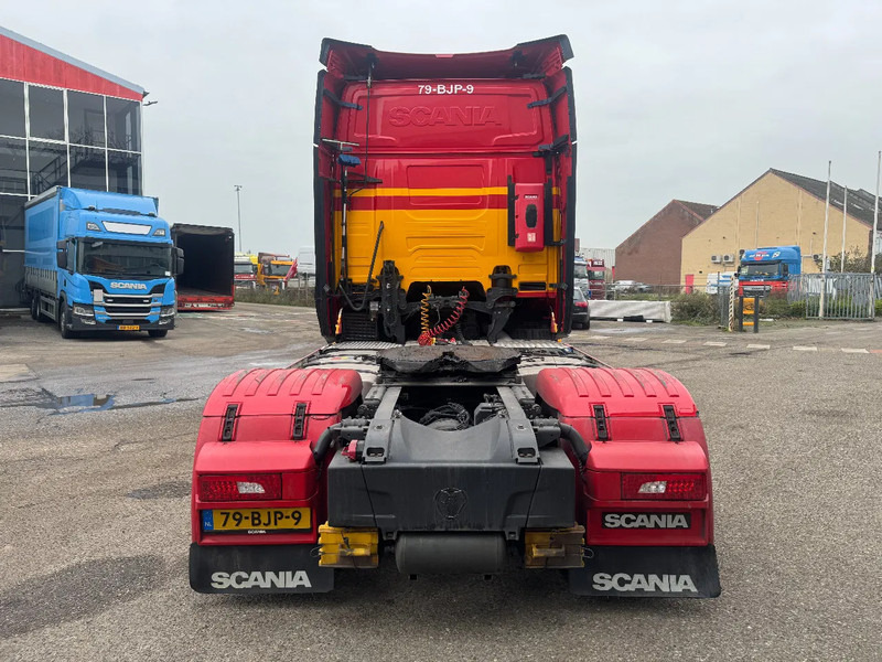 Tracteur routier Scania R450 4X2 EURO 6 ADR SKIRTS DOUBLE TANK: photos 6 Tracteur routier Scania R450 4X2 EURO 6 ADR SKIRTS DOUBLE TANK: photos 6