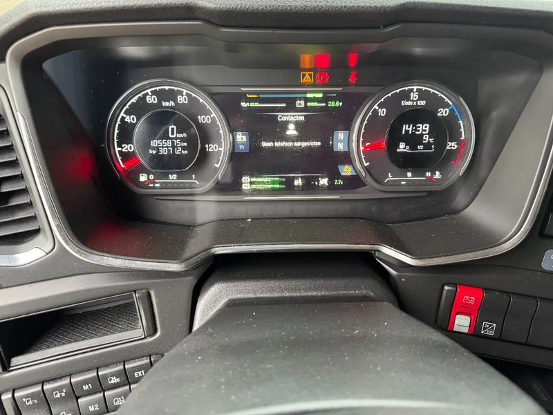 Tracteur routier Scania R450 4X2 EURO 6 ADR SKIRTS DOUBLE TANK: photos 12 Tracteur routier Scania R450 4X2 EURO 6 ADR SKIRTS DOUBLE TANK: photos 12