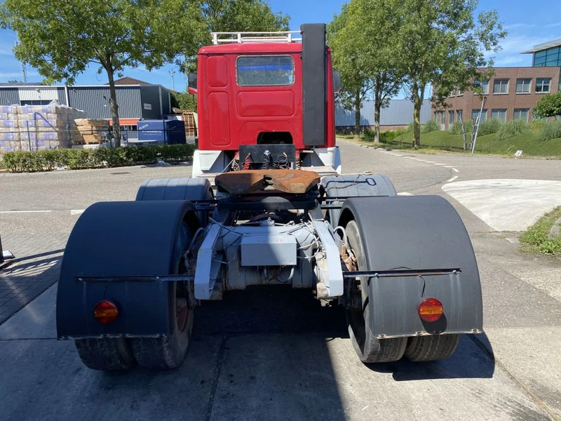 Volvo F 89 6X2 - F89TURBO6 - Tracteur routier: photos 5 Volvo F 89 6X2 - F89TURBO6 - Tracteur routier: photos 5