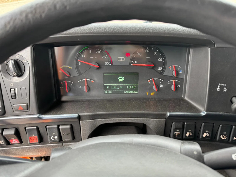 Crédit-bail de Volvo FH 500 8X2 - EURO 5 + LIFT/STEERING AXLE Volvo FH 500 8X2 - EURO 5 + LIFT/STEERING AXLE: photos 15
