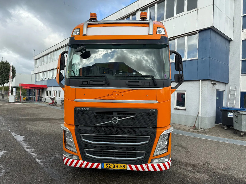Volvo FH 540, 8X4, 490049 KM, INTARDER TUV 30-06-2026 - Tracteur routier: photos 2 Volvo FH 540, 8X4, 490049 KM, INTARDER TUV 30-06-2026 - Tracteur routier: photos 2
