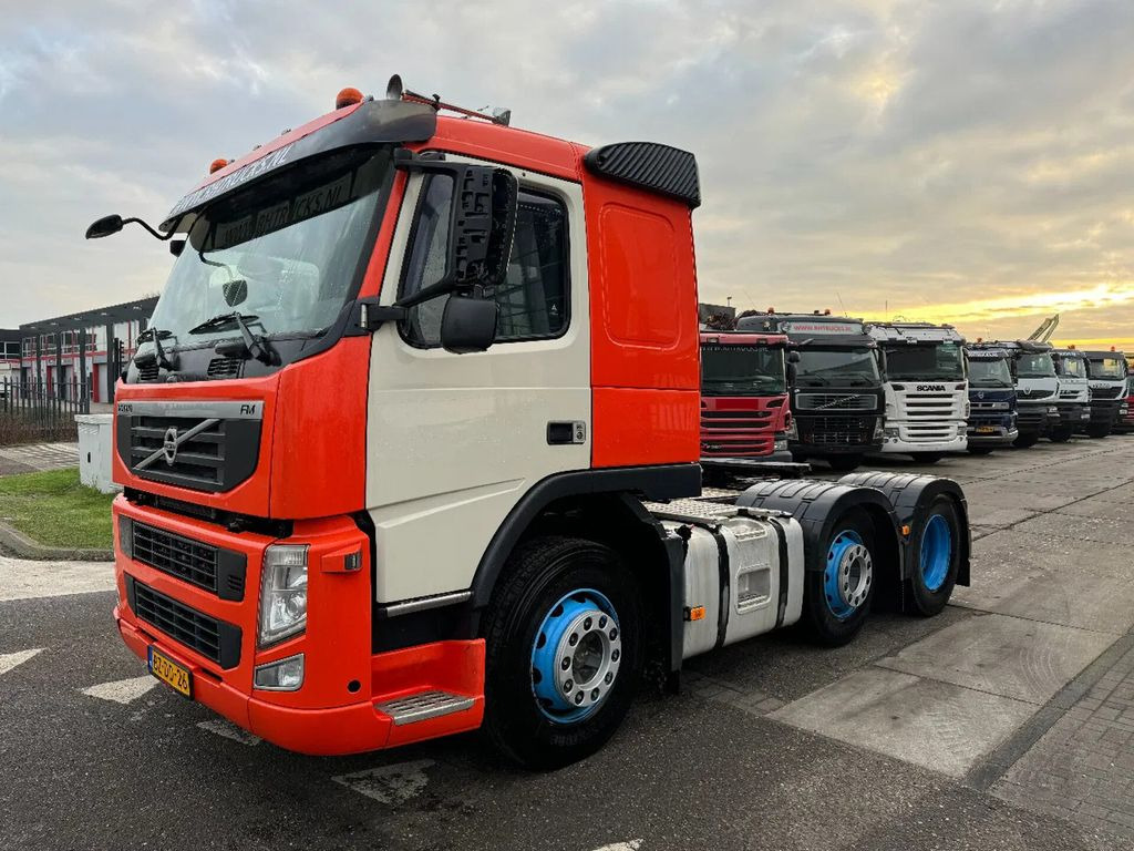 Volvo FM 370 6X2 EURO 6 ONLY 507675 KM - Tracteur routier: photos 1 Volvo FM 370 6X2 EURO 6 ONLY 507675 KM - Tracteur routier: photos 1