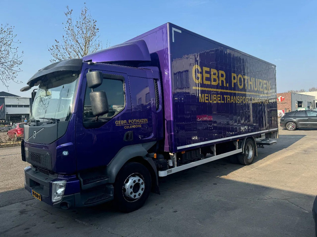 Volvo FL 250 4X2 EURO 6 BOX DHOLLANDIA 1500 KG - Camion fourgon: photos 1 Volvo FL 250 4X2 EURO 6 BOX DHOLLANDIA 1500 KG - Camion fourgon: photos 1