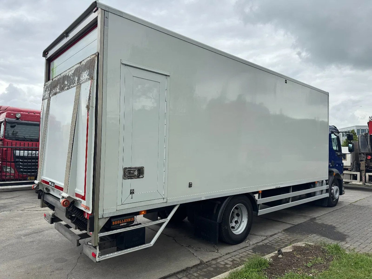 Volvo FL 250 4X2 EURO 6 DHOLLANDIA LIFT + CARGOLOCK TÜ - Camion fourgon: photos 5 Volvo FL 250 4X2 EURO 6 DHOLLANDIA LIFT + CARGOLOCK TÜ - Camion fourgon: photos 5