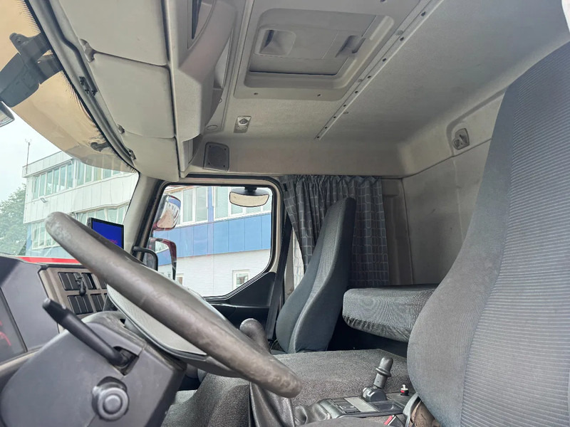 Camion fourgon Volvo FL 280 4X2 EURO 5 20T + DHOLLANDIA LIFT CLOSED BOX: photos 13