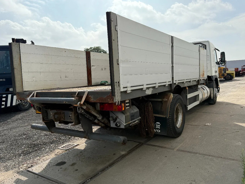 Volvo FM 7.290 4X2 - EURO 2 + MANUAL GEARBOX - Camion plateau: photos 4 Volvo FM 7.290 4X2 - EURO 2 + MANUAL GEARBOX - Camion plateau: photos 4